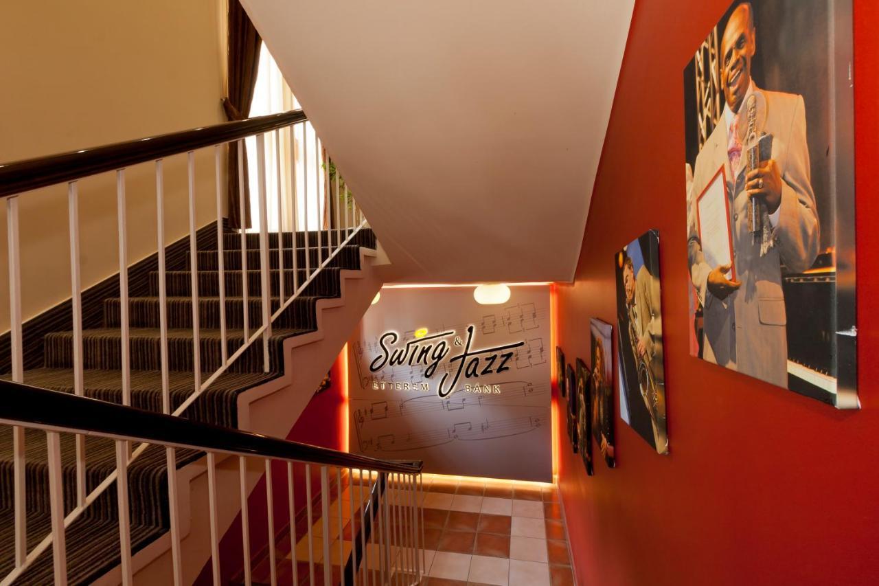 To Wellness Hotel บานค์ ภายนอก รูปภาพ