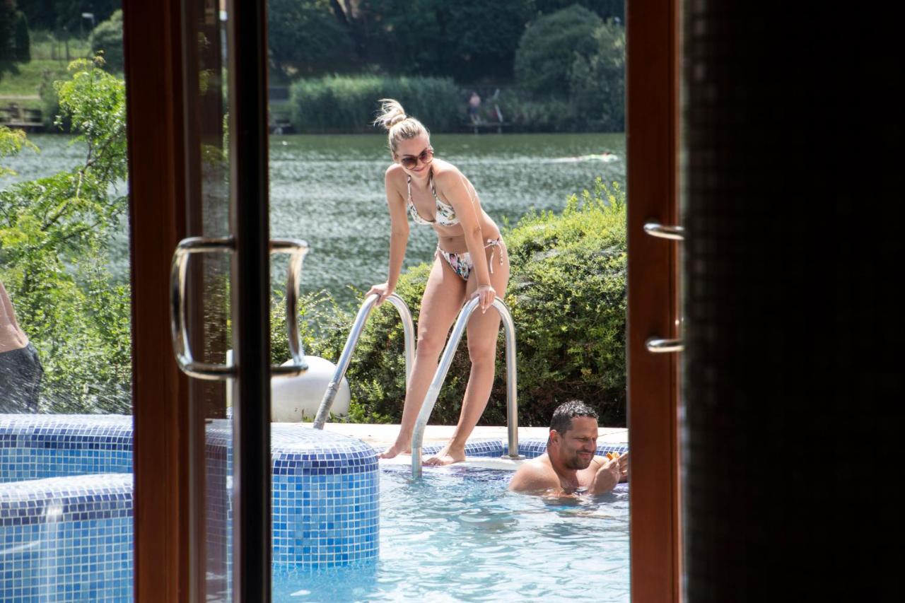 To Wellness Hotel บานค์ ภายนอก รูปภาพ