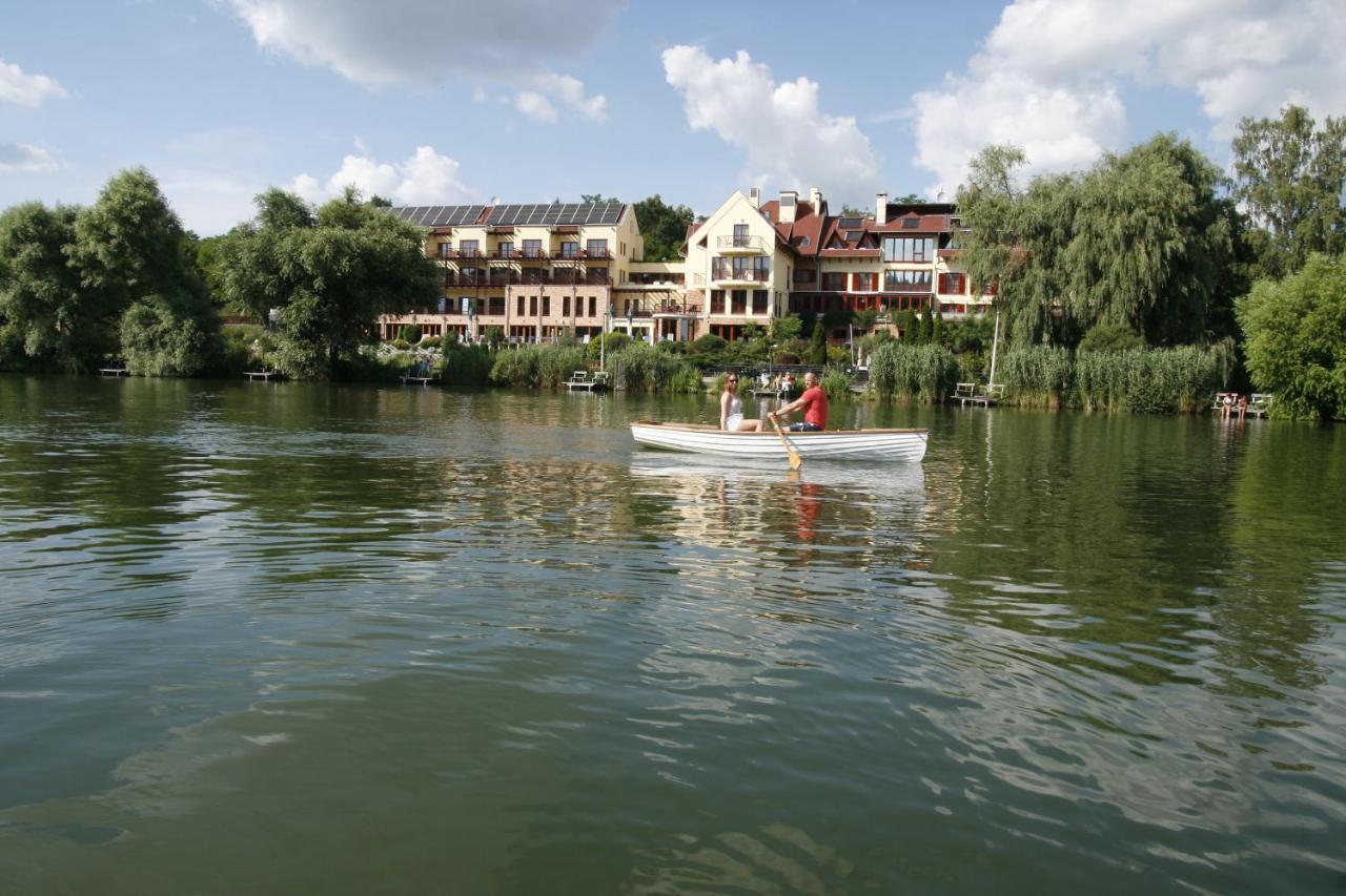 To Wellness Hotel บานค์ ภายนอก รูปภาพ